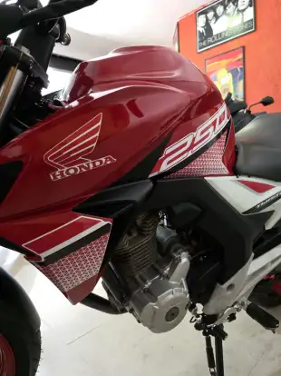 HONDA-CB TWISTER ABS-2022