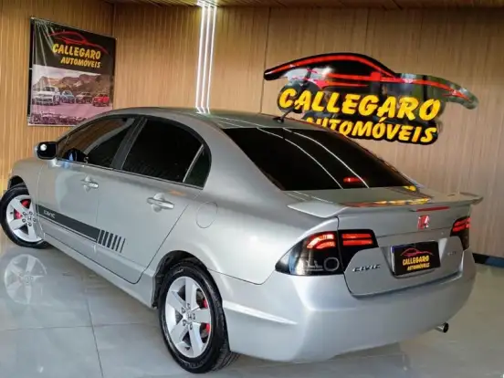 HONDA-CIVIC-1.8 LXS 16V FLEX 4P MANUAL HONDA-CIVIC-2006