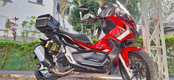 HONDA ADV 