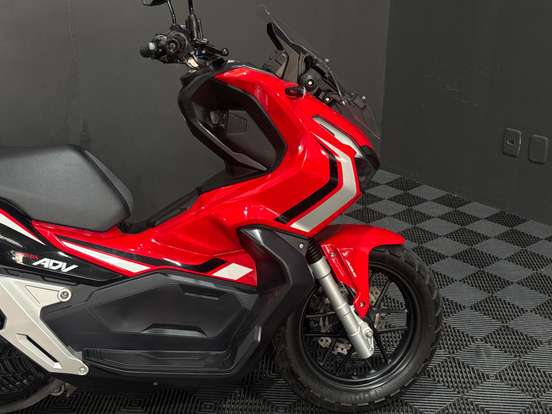 HONDA-ADV-2022