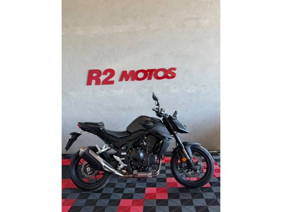 HONDA CB 750 HORNET 