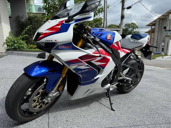 HONDA CBR 1000RR-R FIREBLADE SP 