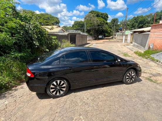 HONDA-CIVIC-1.8 LXS 16V FLEX 4P AUTOMÁTICO HONDA-CIVIC-2011