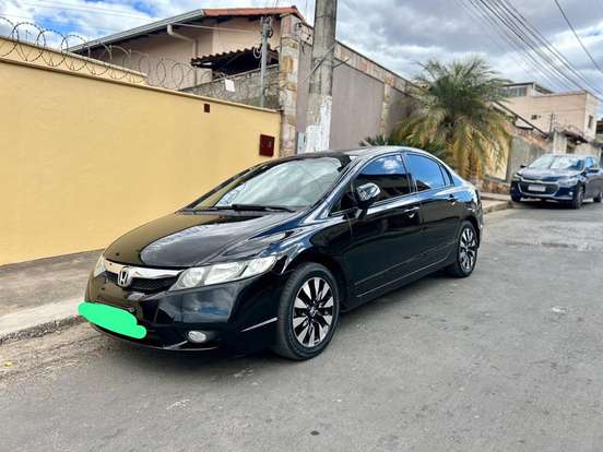HONDA-CIVIC-2011