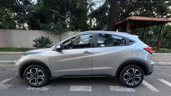 HONDA-HR-V-2017