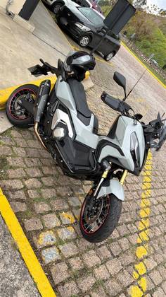 HONDA X-ADV 