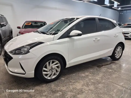 HYUNDAI HB20 1.0 12V FLEX EVOLUTION MANUAL HYUNDAI HB20 1.0 12V FLEX EVOLUTION MANUAL