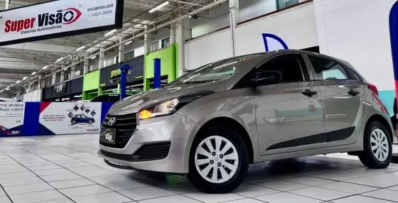 HYUNDAI HB20 1.0 COMFORT 12V FLEX 4P MANUAL HYUNDAI HB20 1.0 COMFORT 12V FLEX 4P MANUAL