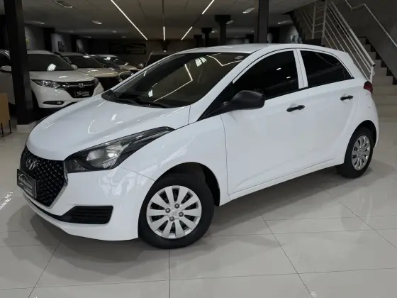 HYUNDAI HB20 1.0 UNIQUE 12V FLEX 4P MANUAL HYUNDAI HB20 1.0 UNIQUE 12V FLEX 4P MANUAL
