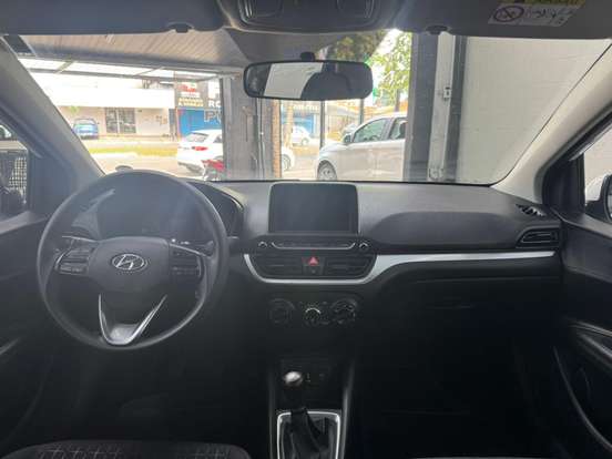 HYUNDAI-HB20-1.0 12V FLEX COMFORT PLUS MANUAL HYUNDAI-HB20-2024