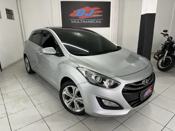 HYUNDAI I30 1.8 MPI 16V GASOLINA 4P AUTOMATICO HYUNDAI I30 1.8 MPI 16V GASOLINA 4P AUTOMATICO