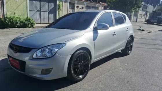 HYUNDAI I30 2.0 MPI 16V GASOLINA 4P AUTOMÁTICO