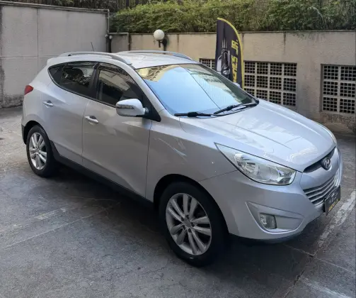 HYUNDAI IX35 2.0 MPFI GLS 16V FLEX 4P AUTOMÁTICO HYUNDAI IX35 2.0 MPFI GLS 16V FLEX 4P AUTOMÁTICO