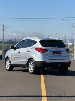 HYUNDAI-IX35-2011