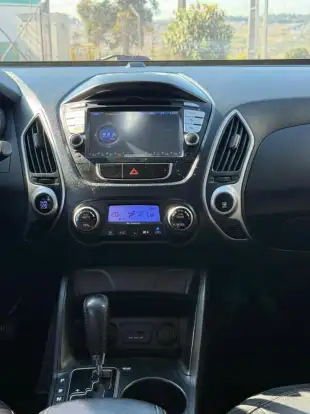 HYUNDAI-IX35-2011