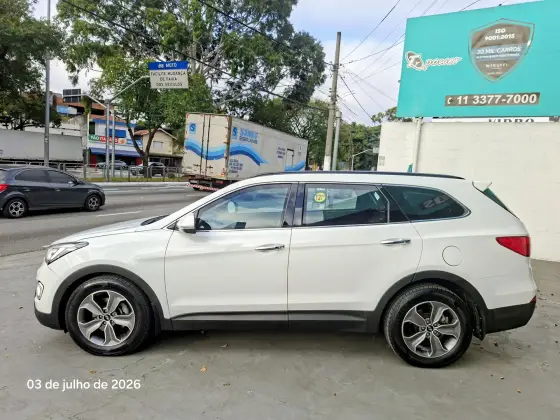 HYUNDAI SANTA FÉ 3.3 MPFI 4X4 7 LUGARES V6 270CV GASOLINA 4P AUTOMÁTICO HYUNDAI SANTA FÉ 3.3 MPFI 4X4 7 LUGARES V6 270CV GASOLINA 4P AUTOMÁTICO