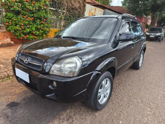 HYUNDAI TUCSON 2.0 MPFI GLS 16V 143CV 2WD GASOLINA 4P AUTOMÁTICO
