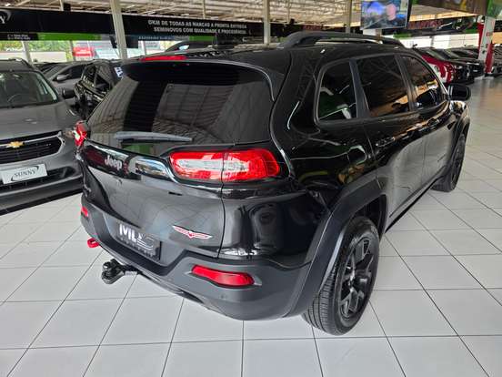 JEEP-CHEROKEE-3.2 LIMITED 4X4 V6 24V GASOLINA 4P AUTOMÁTICO JEEP-CHEROKEE-2015