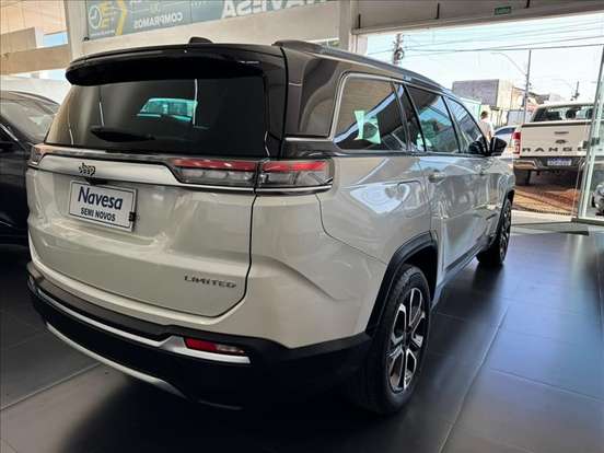 JEEP-COMMANDER-2022