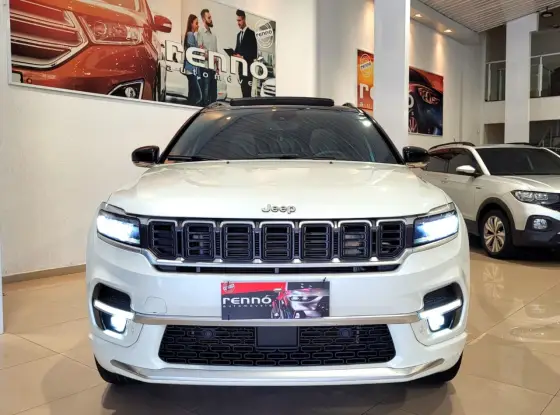 JEEP COMMANDER 2.0 HURRICANE 4 TURBO GASOLINA OVERLAND AT9