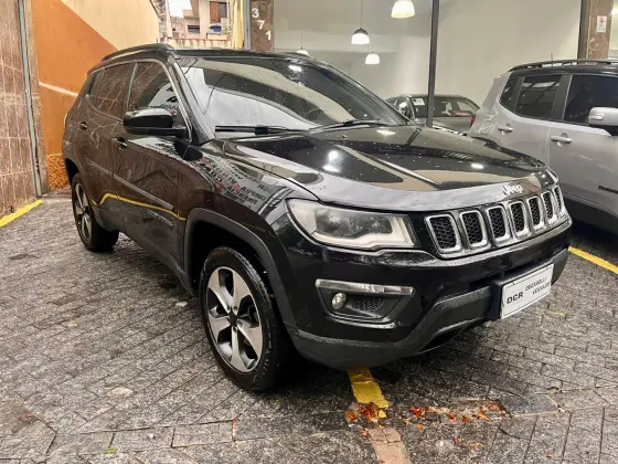 JEEP COMPASS 2.0 16V DIESEL LONGITUDE 4X4 AUTOMÁTICO JEEP COMPASS 2.0 16V DIESEL LONGITUDE 4X4 AUTOMÁTICO