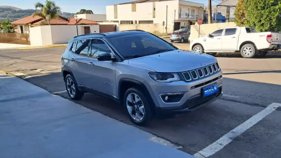 JEEP COMPASS 2.0 16V FLEX LONGITUDE AUTOMÁTICO JEEP COMPASS 2.0 16V FLEX LONGITUDE AUTOMÁTICO