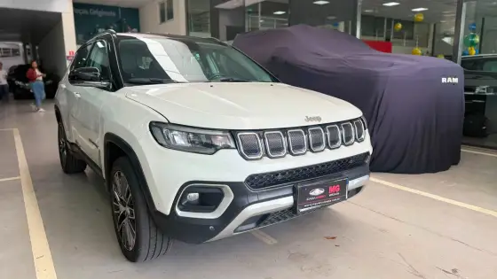 JEEP COMPASS 2.0 TD350 TURBO DIESEL LIMITED AT9 JEEP COMPASS 2.0 TD350 TURBO DIESEL LIMITED AT9