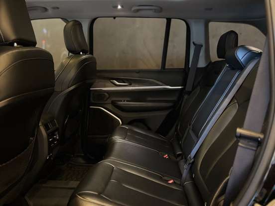 JEEP-GRAND CHEROKEE-2.0 TURBO HÍBRIDO 4XE AT8 JEEP-GRAND CHEROKEE-2023