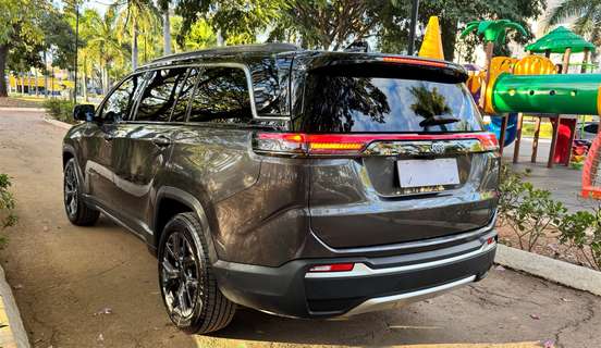 JEEP-COMMANDER-2025