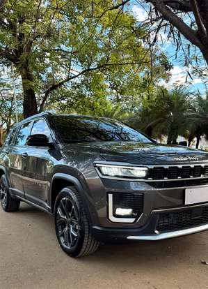 JEEP-COMMANDER-2025