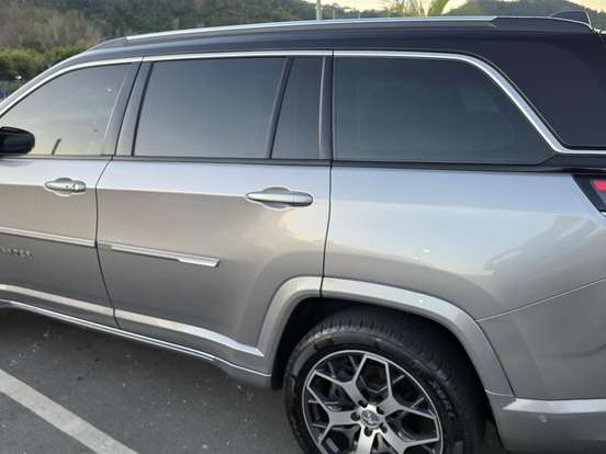 JEEP-COMMANDER-2.0 TD380 TURBO DIESEL OVERLAND AT9 JEEP-COMMANDER-2022