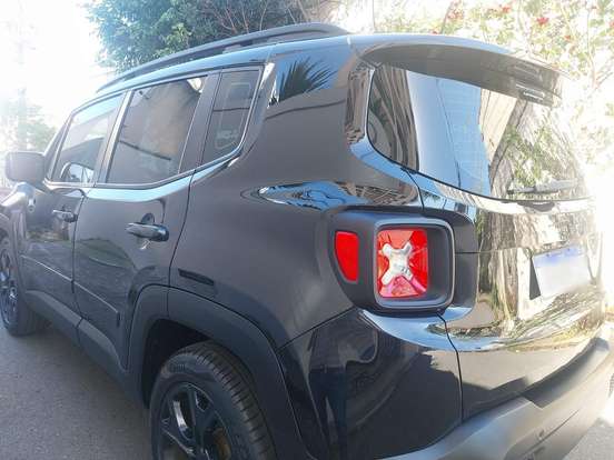 JEEP-RENEGADE-2018