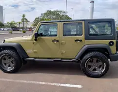 JEEP WRANGLER 3.6 UNLIMITED SPORT 4X4 V6 GASOLINA 4P AUTOMÁTICO JEEP WRANGLER 3.6 UNLIMITED SPORT 4X4 V6 GASOLINA 4P AUTOMÁTICO