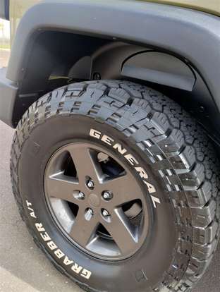 JEEP-WRANGLER-2012