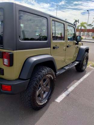 JEEP-WRANGLER-2012