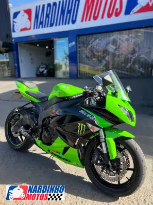 KAWASAKI NINJA ZX-6R KAWASAKI NINJA ZX-6R