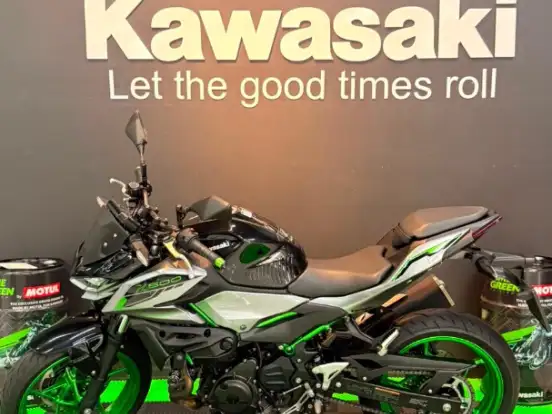 KAWASAKI-Z500 SE KAWASAKI-Z500 SE-2025
