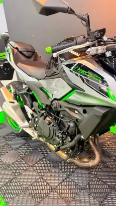 KAWASAKI-Z500 SE-2025