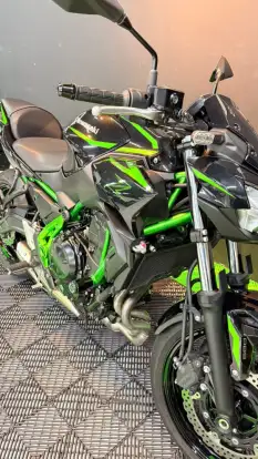 KAWASAKI-Z650 ABS-2024