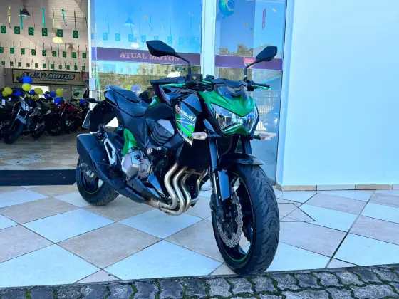 KAWASAKI Z800 