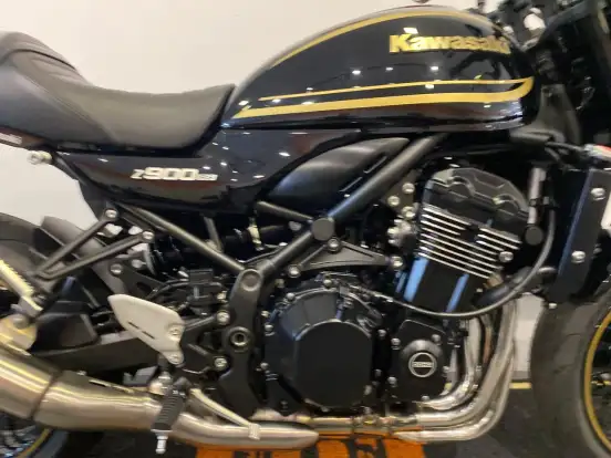 KAWASAKI-Z900RS CAFÉ-2024