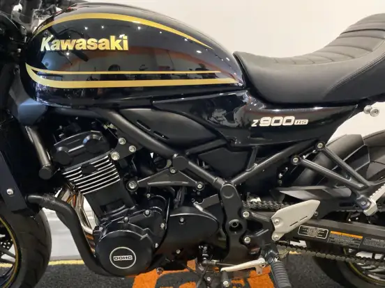KAWASAKI-Z900RS CAFÉ KAWASAKI-Z900RS CAFÉ-2024