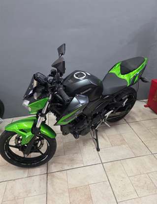 KAWASAKI-Z400-2020
