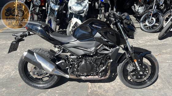 KAWASAKI Z400 