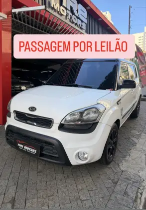 KIA SOUL 1.6 EX 16V FLEX 4P MANUAL KIA SOUL 1.6 EX 16V FLEX 4P MANUAL