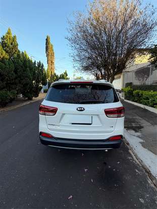 KIA-SORENTO-2016