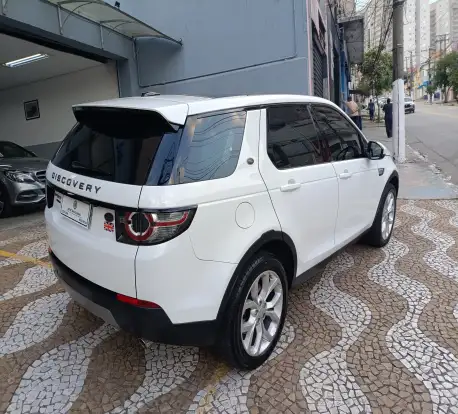 LAND ROVER-DISCOVERY SPORT-2015