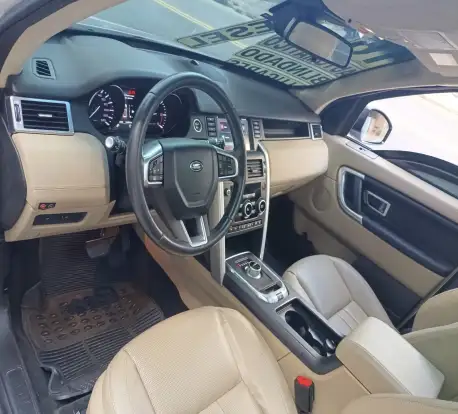LAND ROVER-DISCOVERY SPORT-2015