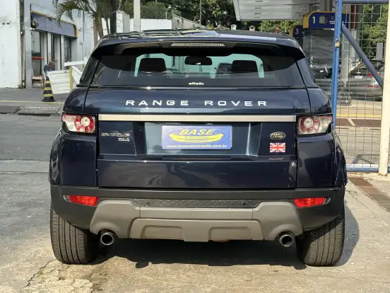 LAND ROVER-RANGE ROVER EVOQUE-2.0 PURE 4WD 16V GASOLINA 4P AUTOMÁTICO LAND ROVER-RANGE ROVER EVOQUE-2013