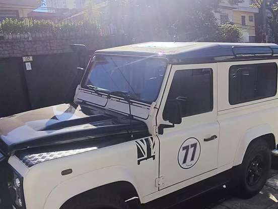 LAND ROVER-DEFENDER-2.5 90 SW TETO RIGIDO 4X4 TURBO INTERCOOLER DIESEL 2P MANUAL LAND ROVER-DEFENDER-2000